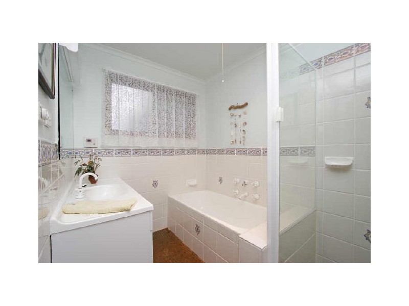 67 Ragless Circuit, Kambah ACT 2902