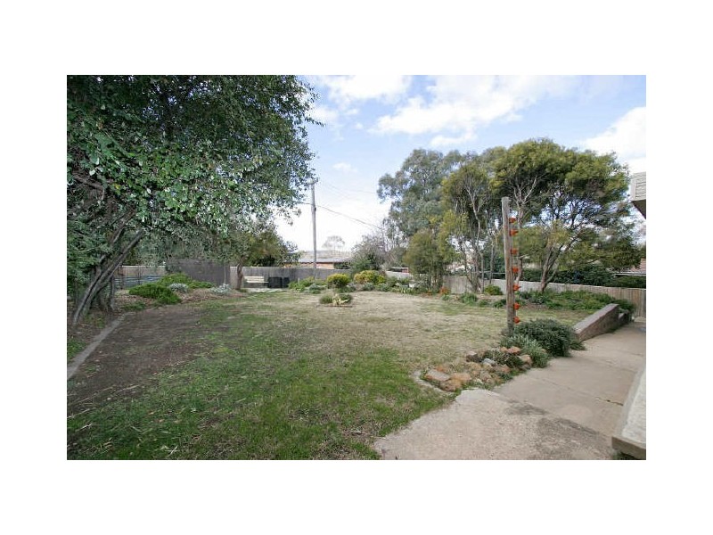 67 Ragless Circuit, Kambah ACT 2902