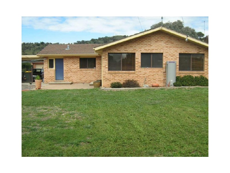11 Benson Crescent, Calwell ACT 2905