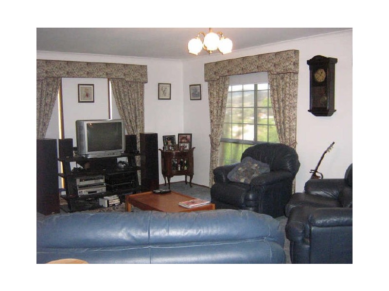 44 Vonwiller Crescent, Theodore ACT 2905