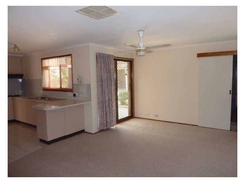 198 Ellerston Avenue, Isabella Plains ACT 2905