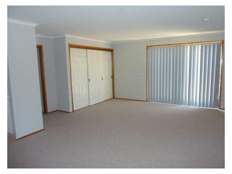 198 Ellerston Avenue, Isabella Plains ACT 2905