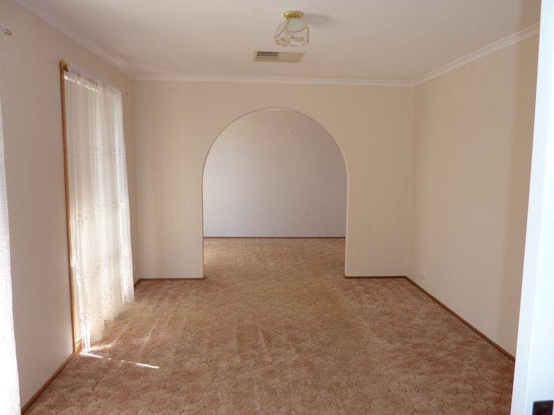 198 Ellerston Avenue, Isabella Plains ACT 2905