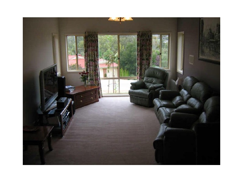 31 Eaglemont Retreat, Conder ACT 2906