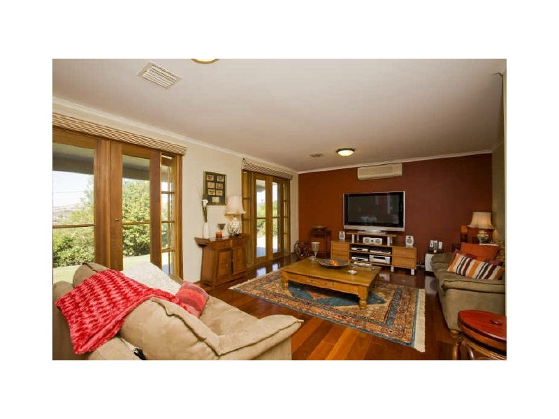 41 Jackie Howe Crescent, Macarthur ACT 2904