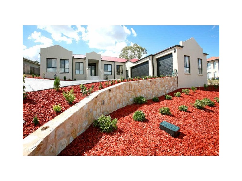 85 Waterfall Drive, Jerrabomberra NSW 2619