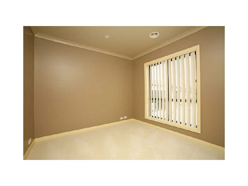 85 Waterfall Drive, Jerrabomberra NSW 2619