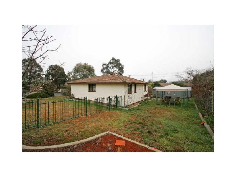 5 Chuculba Crescent, Giralang ACT 2617