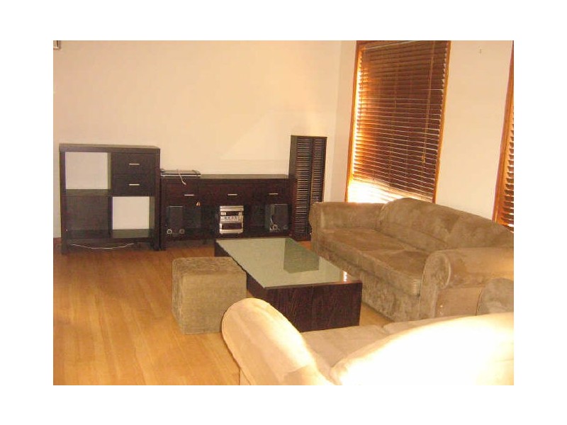 13/10-12 Booth Street, Queanbeyan NSW 2620