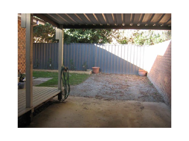 13/10-12 Booth Street, Queanbeyan NSW 2620