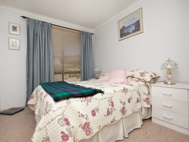 121 Outtrim Avenue, Calwell ACT 2905