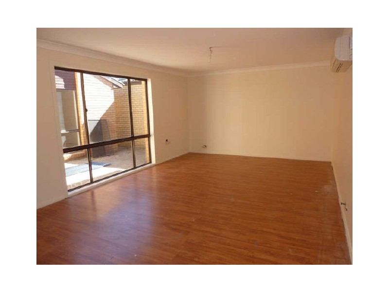 55 Wolstenholme Crescent, Chisholm ACT 2905