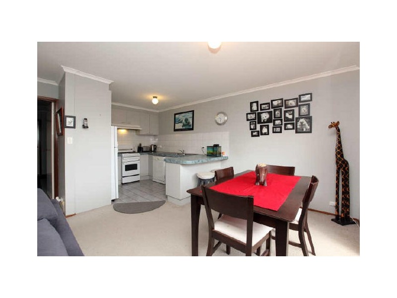 6/8 Wilson Crescent, Banks ACT 2906