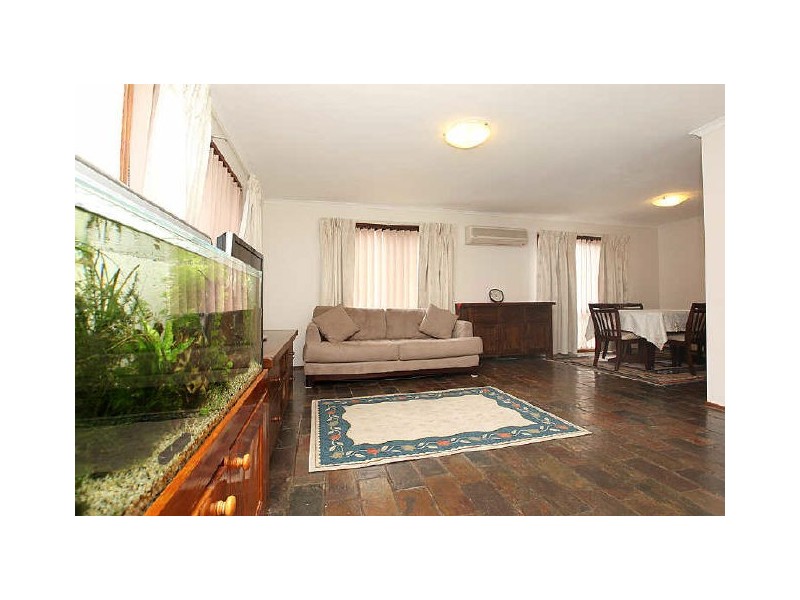 27 Marengo Place, Isabella Plains ACT 2905
