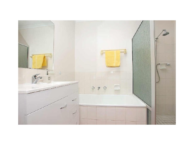 27 Marengo Place, Isabella Plains ACT 2905