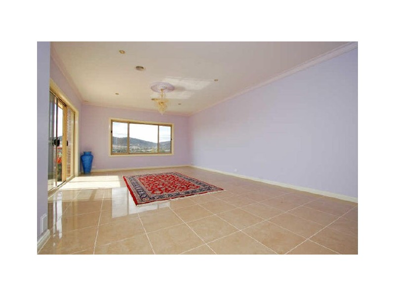 8 Slavin Place, Gordon ACT 2906