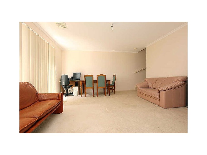 9/92 Casey Crescent, Calwell ACT 2905