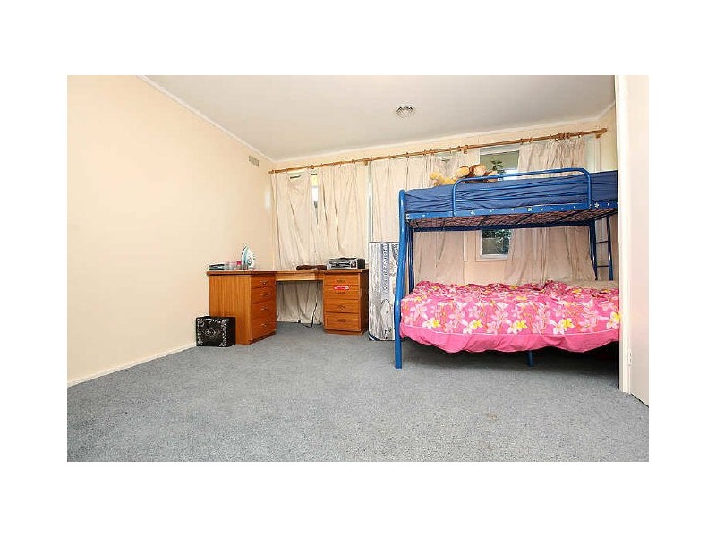 6 Adinda Street, Waramanga ACT 2611