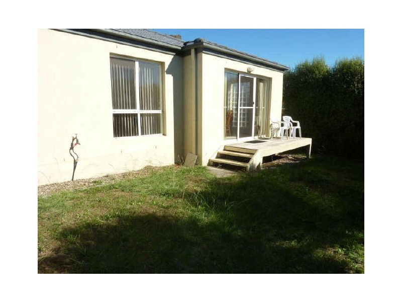 12/6 Kettlewell Crescent, Banks ACT 2906