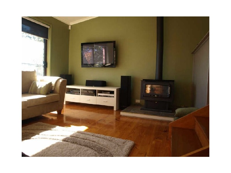 13 Cochrane Crescent, Theodore ACT 2905