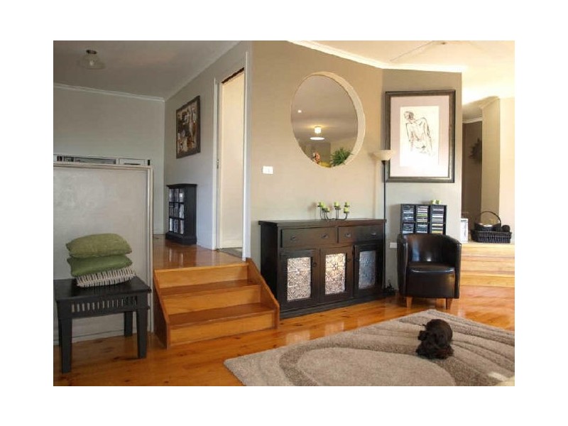 13 Cochrane Crescent, Theodore ACT 2905