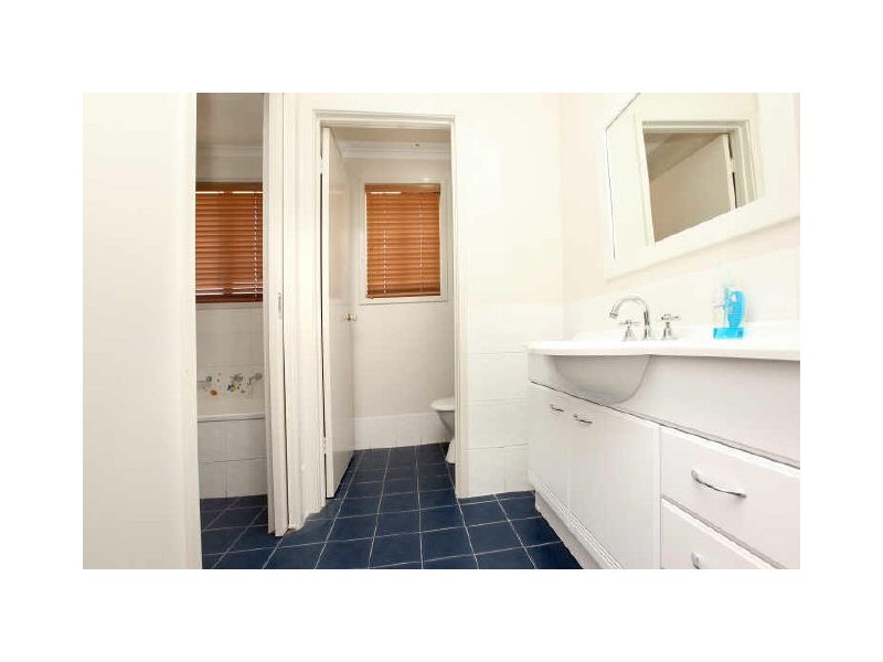 11 Berrell Street, Chisholm ACT 2905