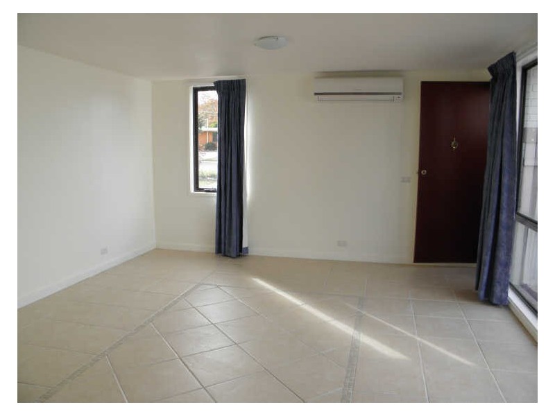 13 Cumbrae Place, Kambah ACT 2902
