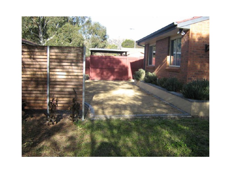 11 Tallon Place, Gordon ACT 2906