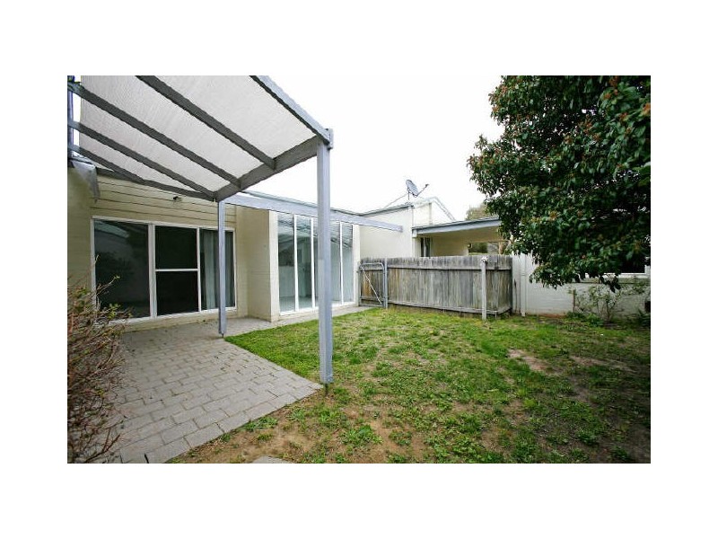 33 Harkness Street, Monash ACT 2904