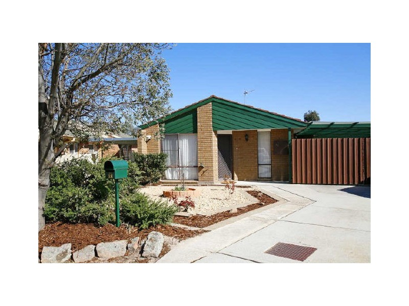 28 Dixson Circuit, Conder ACT 2906