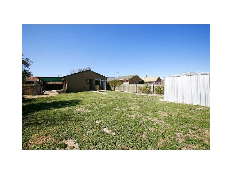 28 Dixson Circuit, Conder ACT 2906