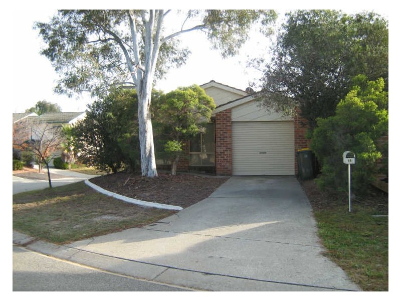 18 John Young Crescent, Greenway ACT 2900