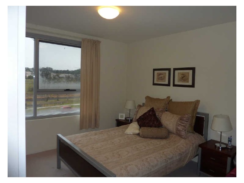 14/60 Callam Street “Sky Plaza”, Phillip ACT 2606