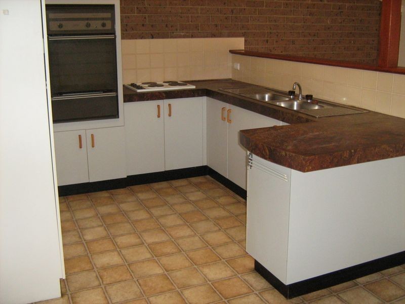 19 Hallen Close, Swinger Hill ACT 2606