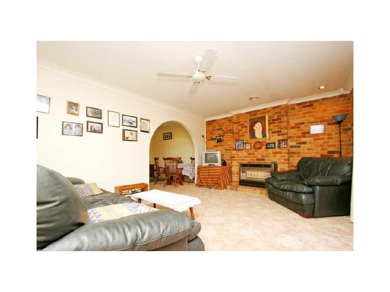 1 Snowball Place, Wanniassa ACT 2903