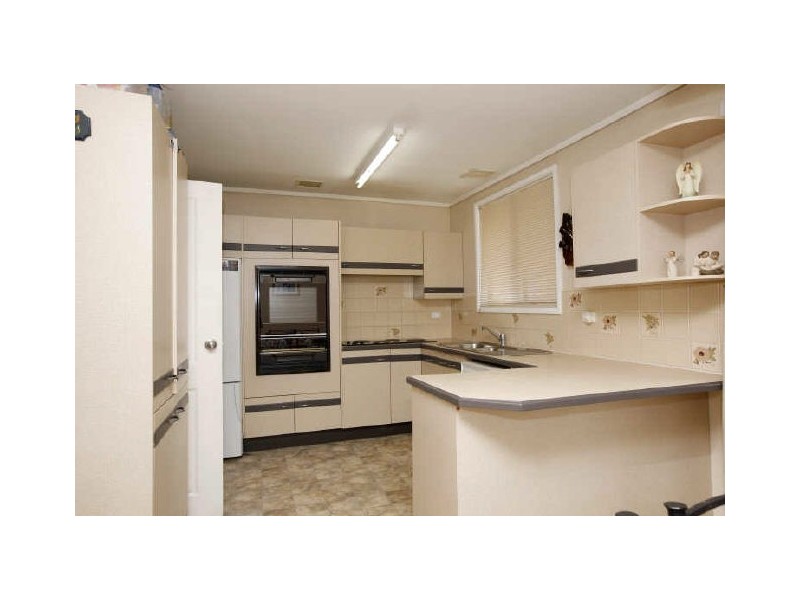 16 Carleton Street, Kambah ACT 2902