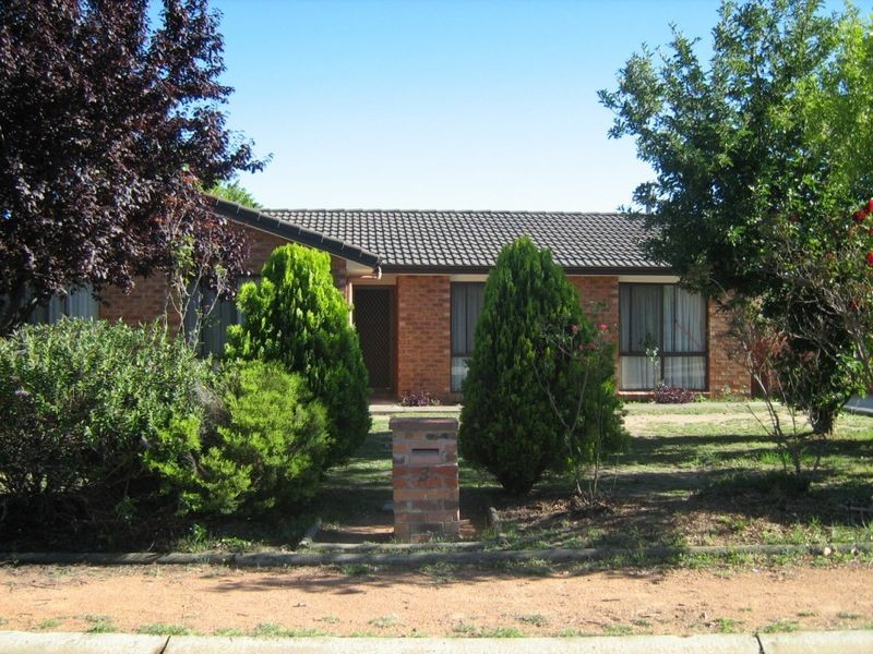 3 Nugal Place, Isabella Plains ACT 2905