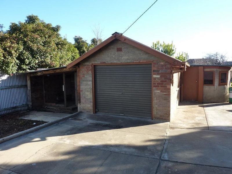 35 Ernest Street, Queanbeyan NSW 2620