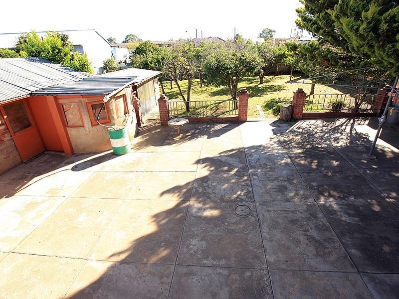 35 Ernest Street, Queanbeyan NSW 2620