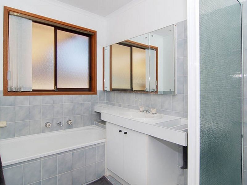 92 Summerville Crescent, Florey ACT 2615