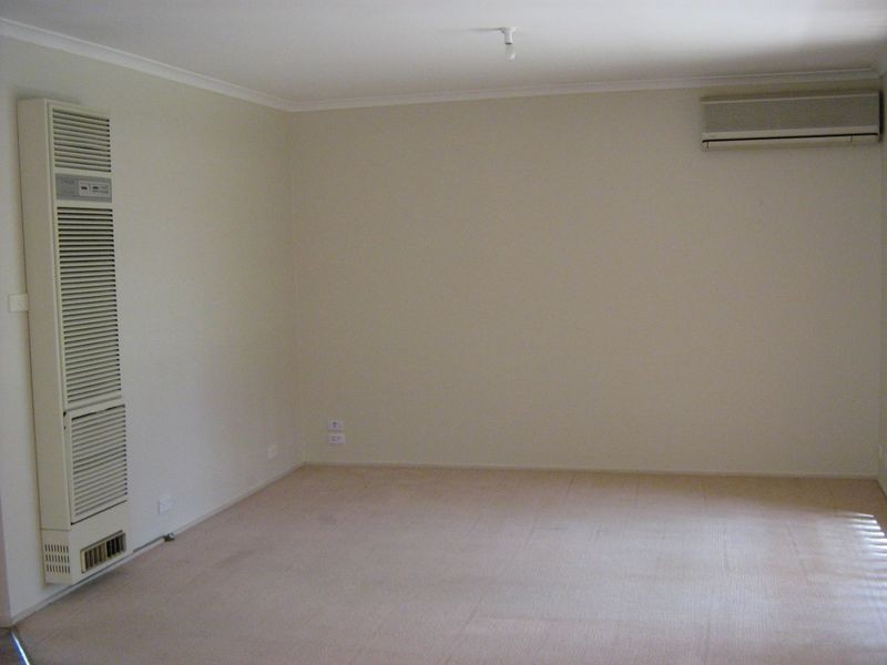 6 Tindall Place, Conder ACT 2906