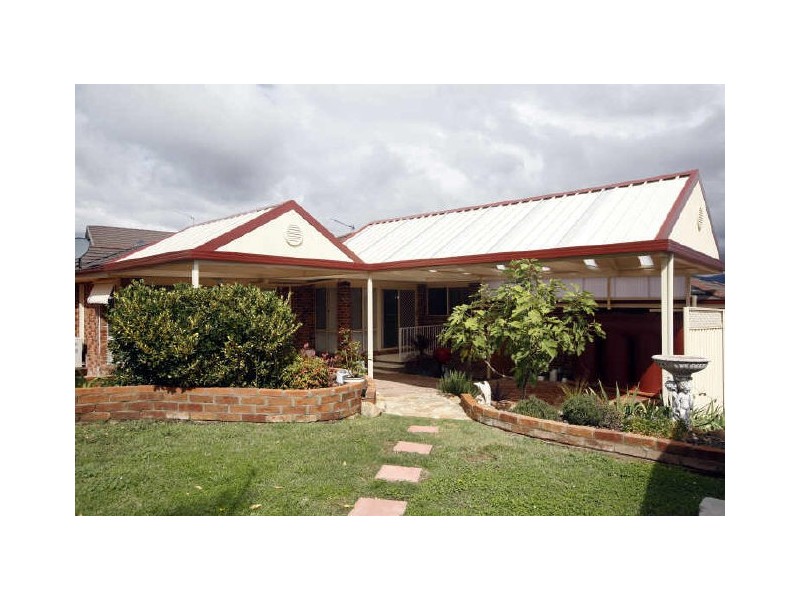 17 Russell Drysdale Crescent, Conder ACT 2906