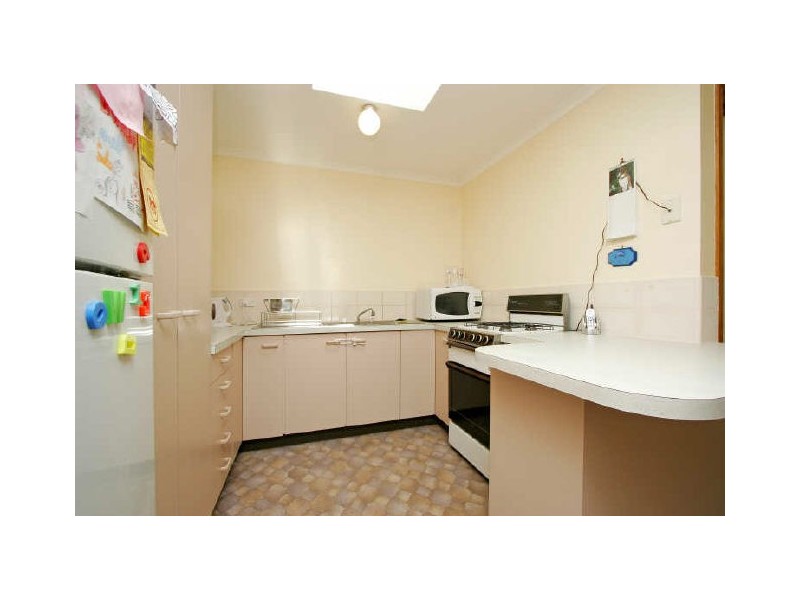 8/3 Lappin Place, Gordon ACT 2906