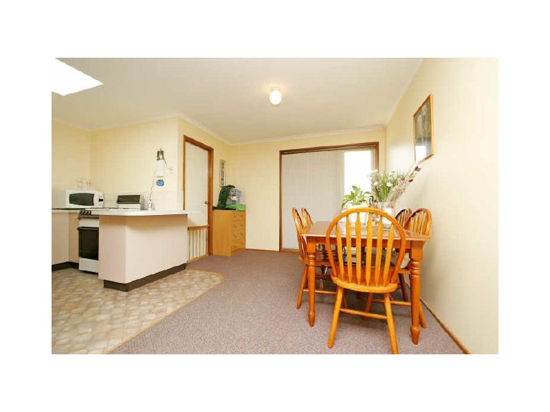 8/3 Lappin Place, Gordon ACT 2906