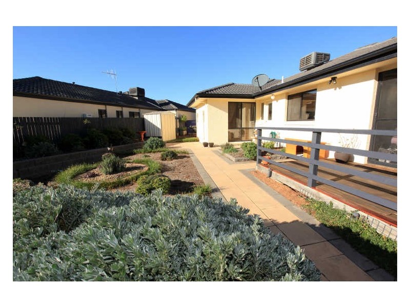 49 Oxenham Circuit, Gordon ACT 2906