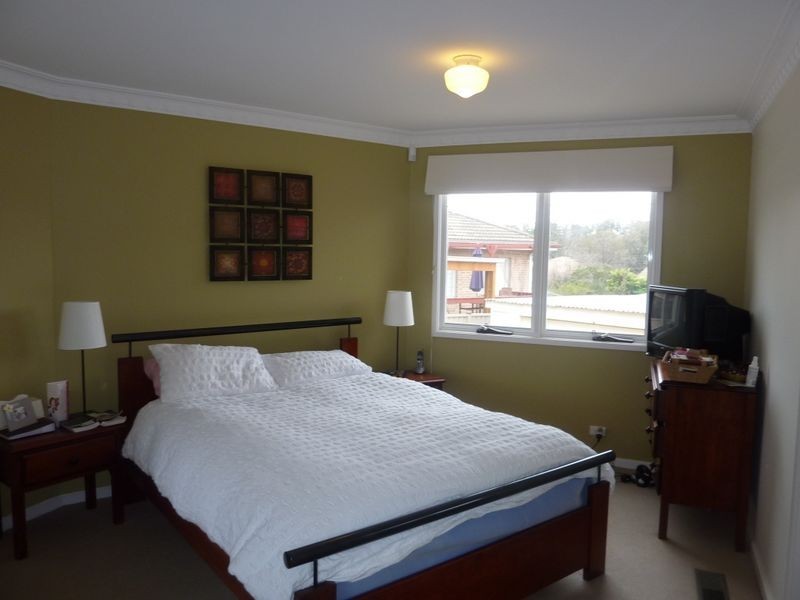 4 Ossa Place, Lyons ACT 2606