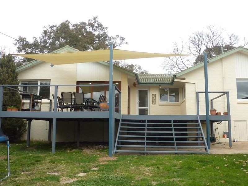 4 Ossa Place, Lyons ACT 2606