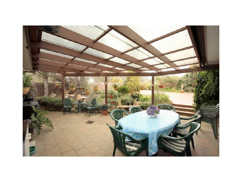 6 Cheyne Place, Kambah ACT 2902