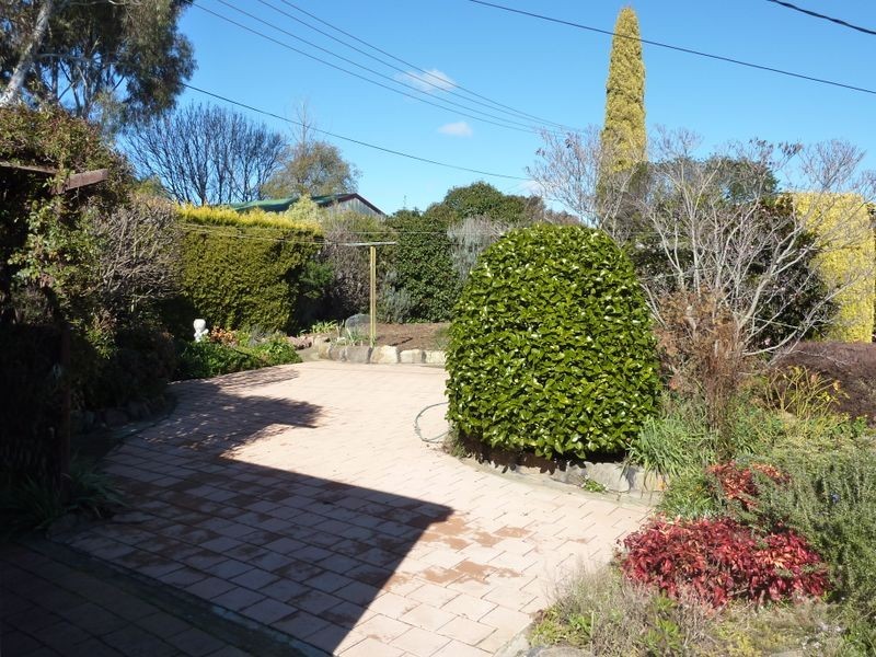 3 Tannabar Place, Isabella Plains ACT 2905