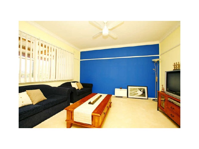 54 Crest Road, Queanbeyan NSW 2620